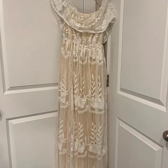 Baltic Born Cream Embroidered Lace Maxi Dress Romantic Boho - Picture 2 of 5